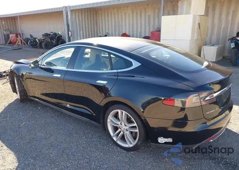 2015 Tesla Model S 70D/85D/P85D from USA, damaged, VIN 5YJSA1E28FF119771